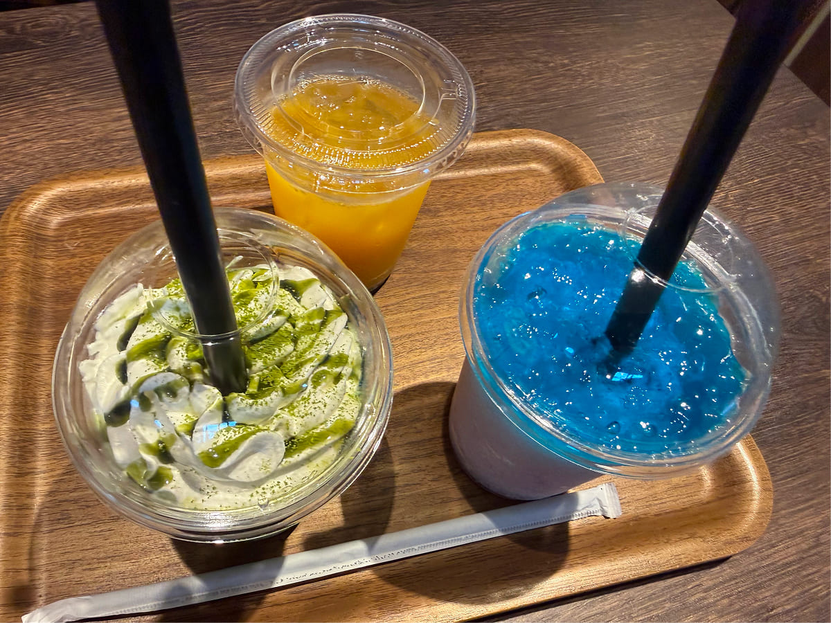 ロコマリーノコーヒーの深海スムージー