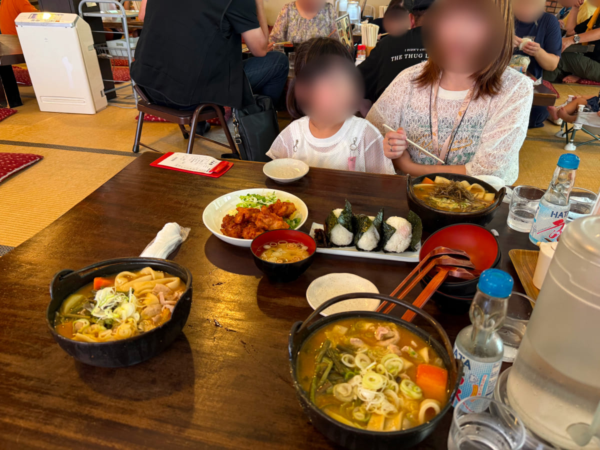 甲州ほうとう小作 山中湖店で我が家が注文した料理