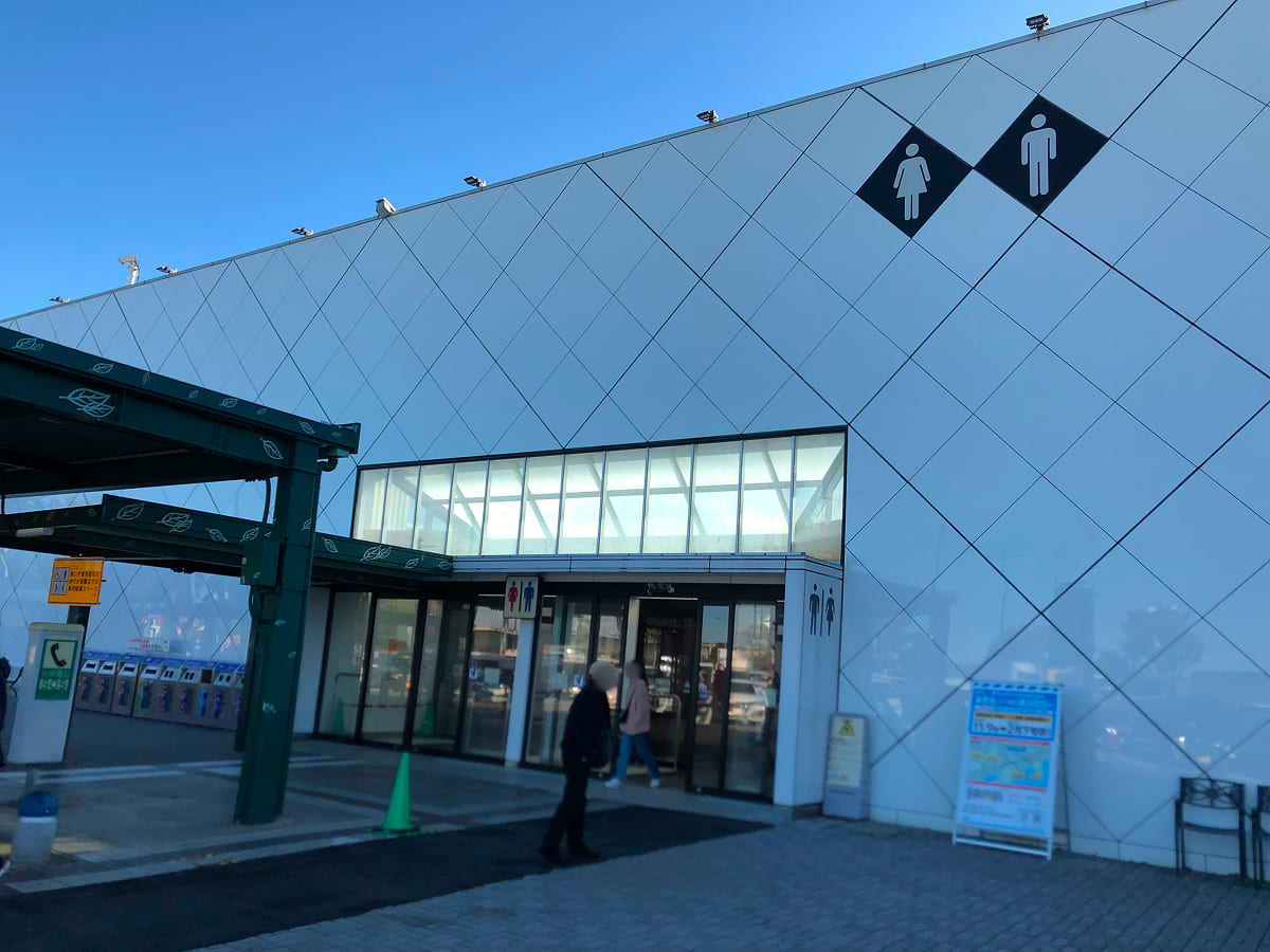 海老名SA下り トイレ付近の様子